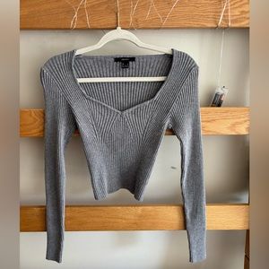 Basic grey long sleeve!